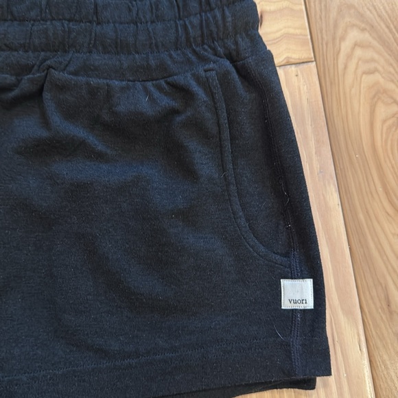 Vuori Halo Performance shorts XS - Picture 4 of 7